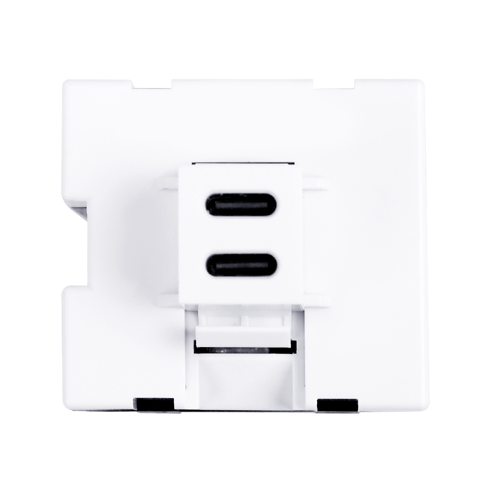 Компактный черный корпус 65-ваттного USB-C Keystone Insert, разработанный для эффективного отвода тепла.