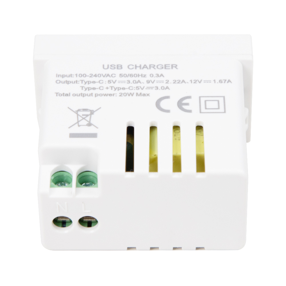 20W PD出力とType-CおよびType-Cスマートシェアリングを示す仕様ラベル